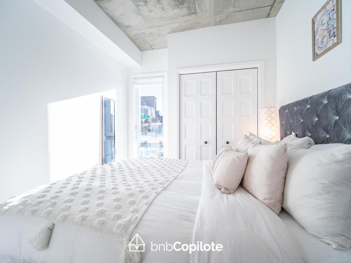Le Caiman Apartment Quebec City Bagian luar foto
